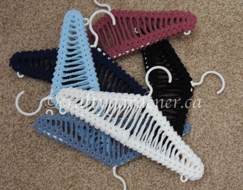 crochet covered coat hangers at craftygardener.ca