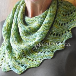 Close to You shawlette/scarf at craftygardener.ca