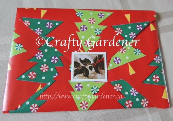 making festive envelopes at craftygardener.ca