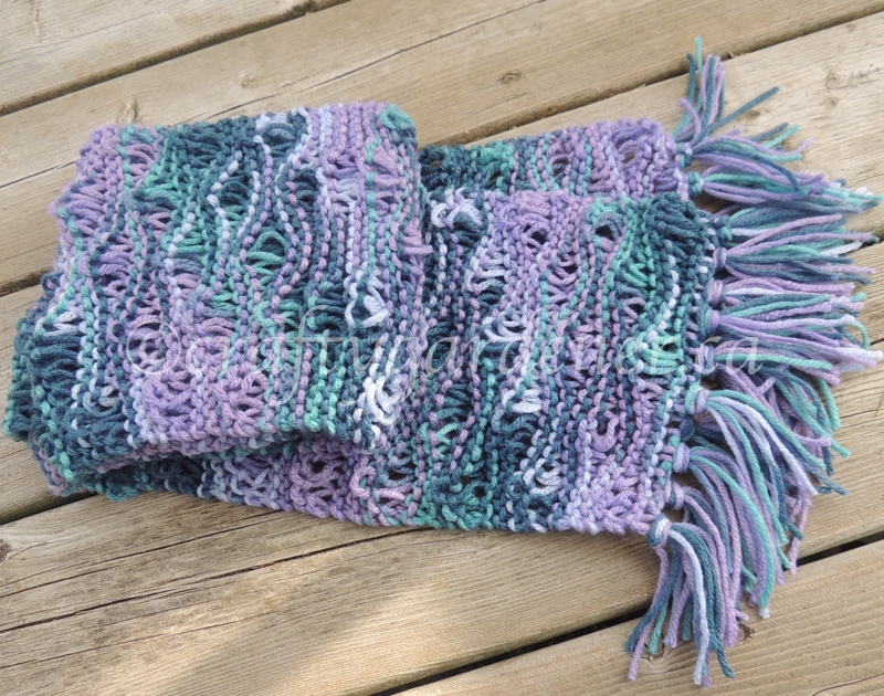 knitting the 1 stitch lace scarf at craftygardener.ca