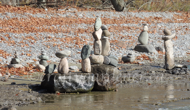rock stacking at craftygardener.ca