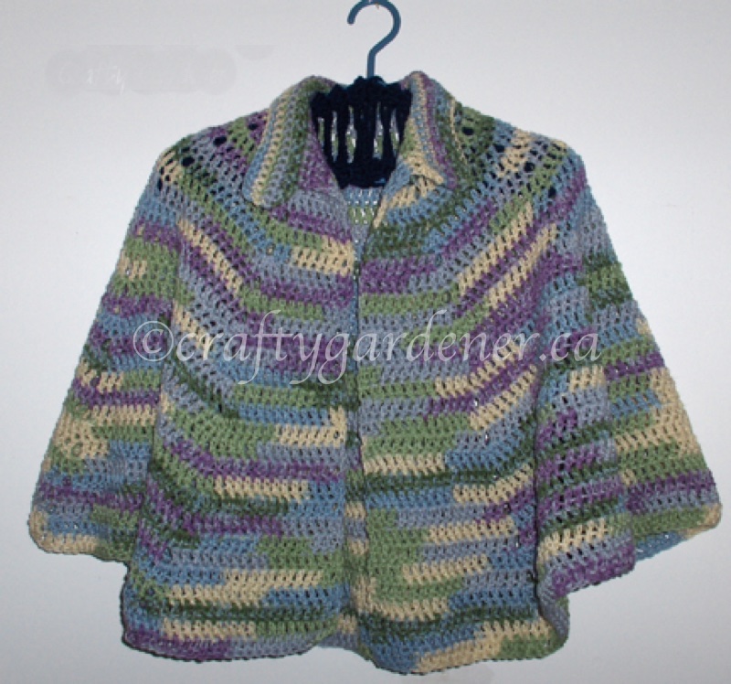 a crochet shoulder snuggle at craftygardener.ca